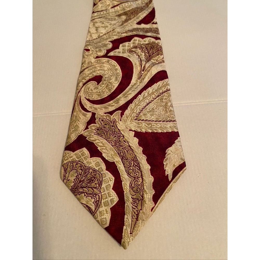 TKS Mens Silk‎ Tie Burgundy Gold Oversized Paisley Jacquard Made in USA Necktie